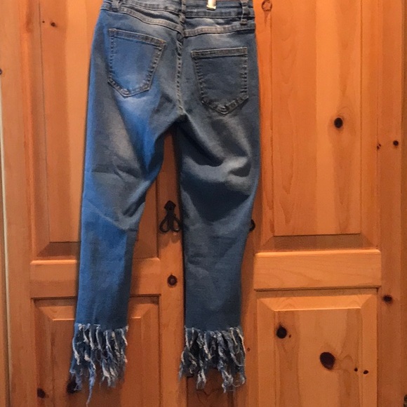 Girls Vintage Havana Jeans Frayed Hem - Picture 2 of 5